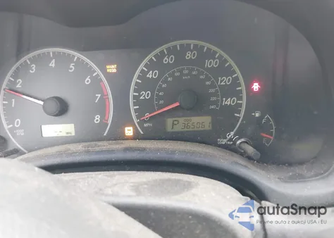 2011 Toyota Corolla Le z USA, uszkodzony, nr VIN JTDBU4EEXBJ102945